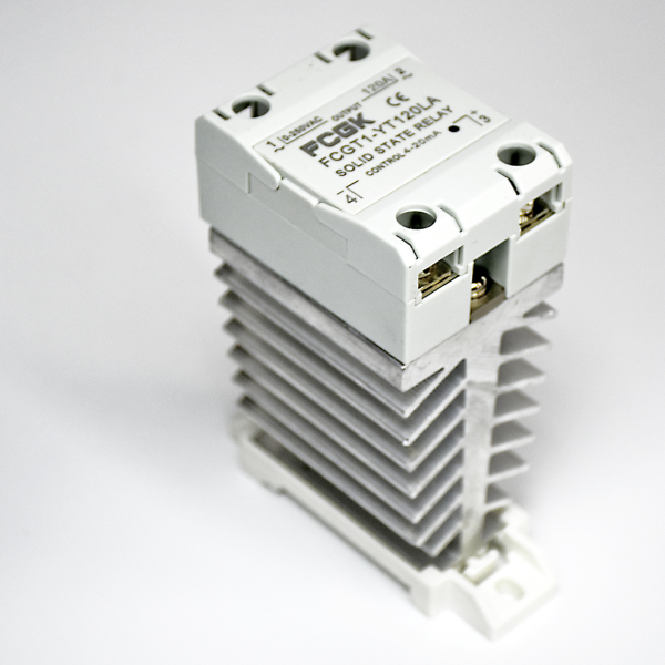 Фото - SSR регулятор потужності 1фаза  FCGT1-YT120VD, 120А, DC-AC (86546)