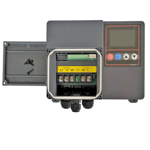 Фото - Частотний перетворювач 380В 3фази векторний 1.5KW M-Driver 980 mini з класом захисту IP66