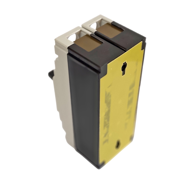 Фото - Автоматичний вимикач MCCB-YTTM1-300/PV2-300 DC постійний струм 2полюси 550VDC 300A