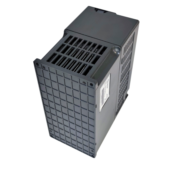 Фото - Частотний перетворювач з 220В 1фаза на 380В 3фази векторний 4,0KW M-Driver
