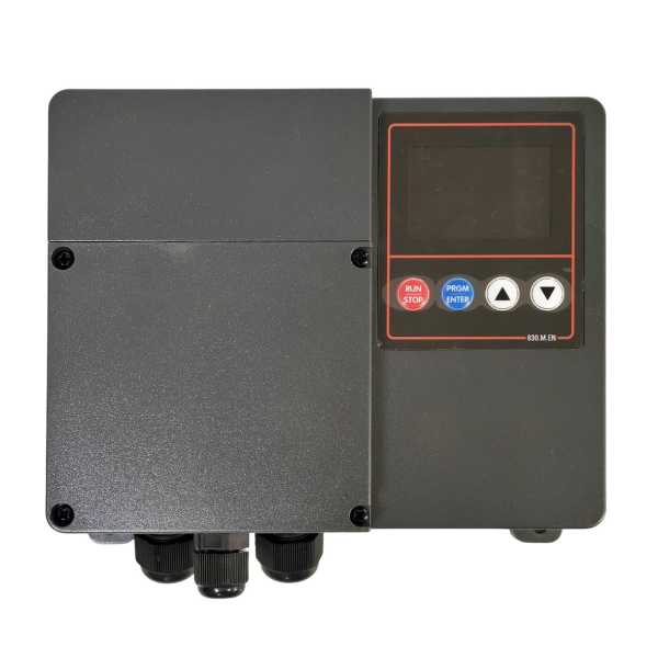 Фото - Частотний перетворювач з 220В 1фаза на 220В 3фази (1/3фаза) векторний 1.5KW M-Driver 980 mini з класом захисту IP66